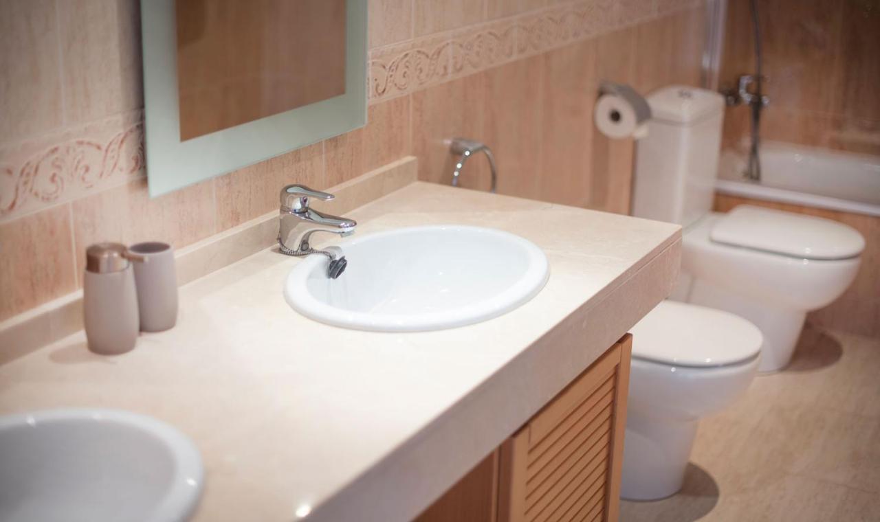 Tarracohomes, Town House La Mora Tarragona Exteriör bild
